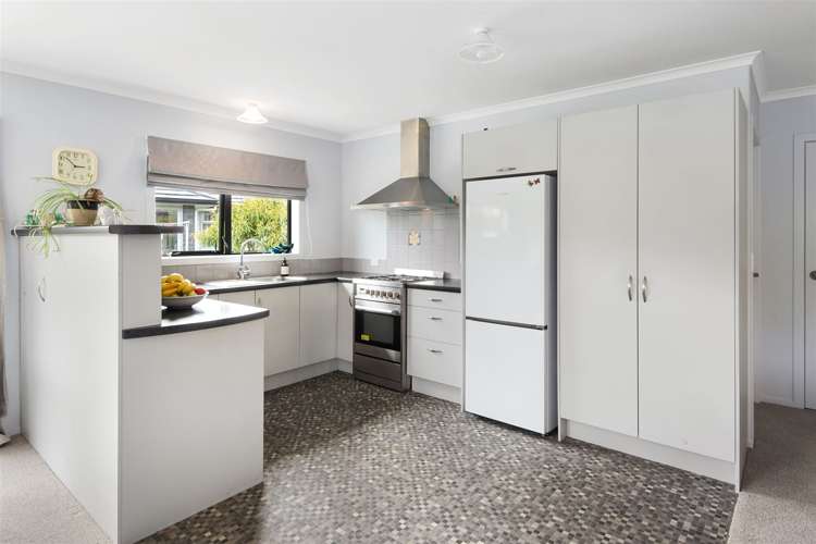 56 Pebble Beach Boulevard Kamo_1