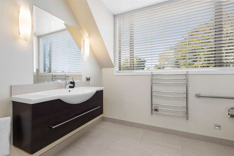 16 Le Quesnoy Place Cambridge_23