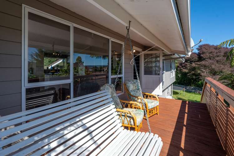 115 Basley Road Owhata_1