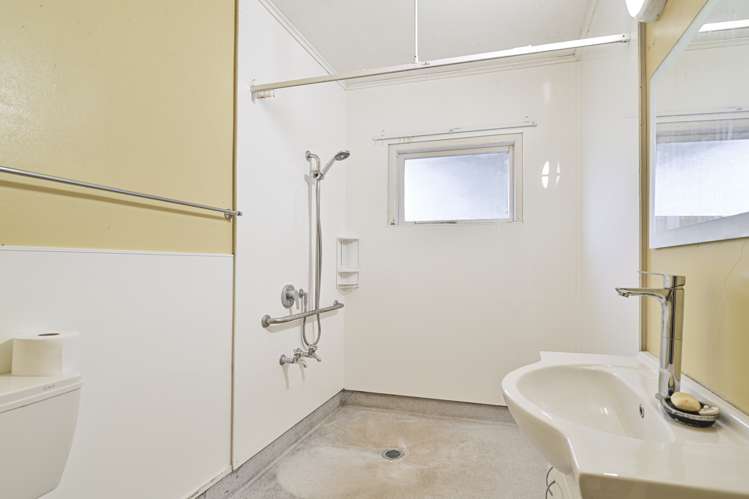 1/402 Frimley Road Frimley_8