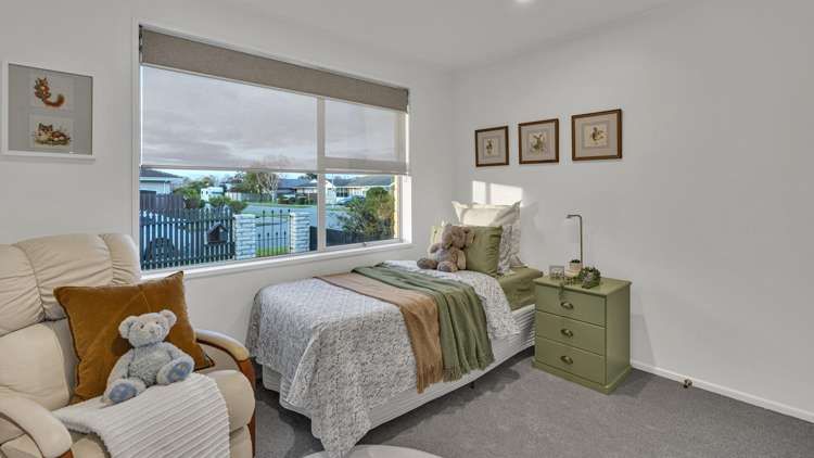 9 Charnwood Crescent Bishopdale_12