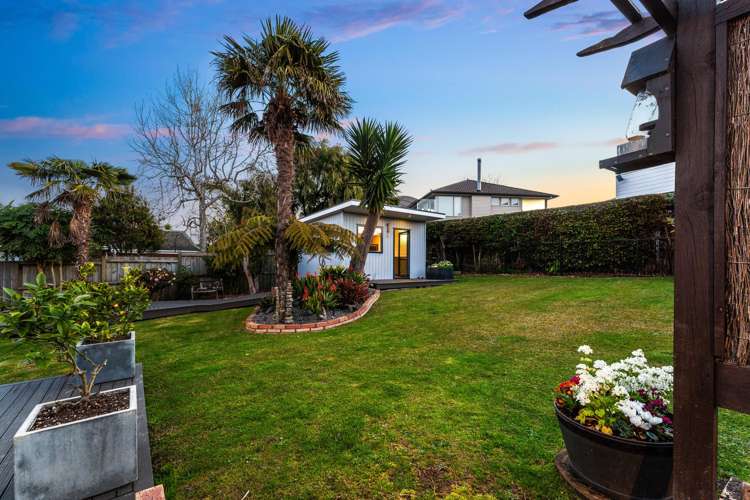 8 Brixton Road Manly_26