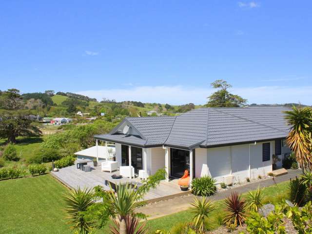 21 Laly Haddon Place Matakana_1