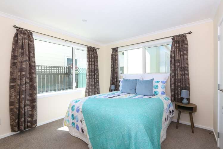 10b Te Wharepouri Street Berhampore_11