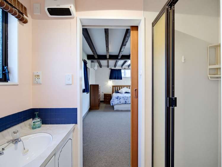 8 Swansea Place Tamatea_15