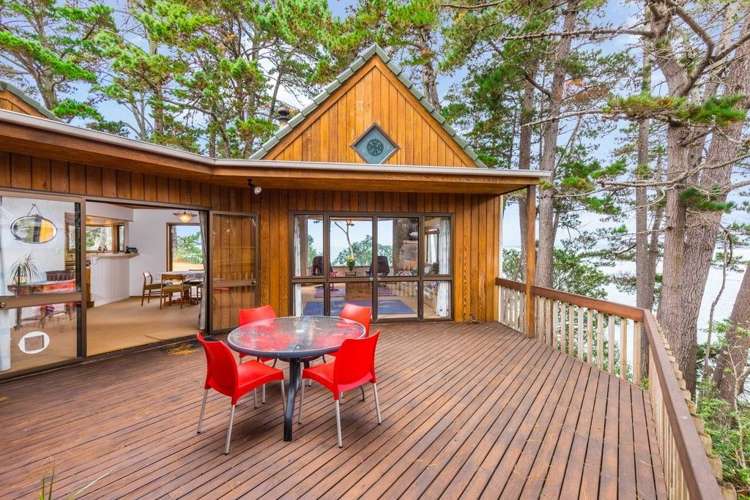 72 Rosecamp Road Beach Haven_3