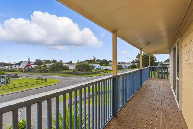 9 Takitimu Street Waitarere Beach_4