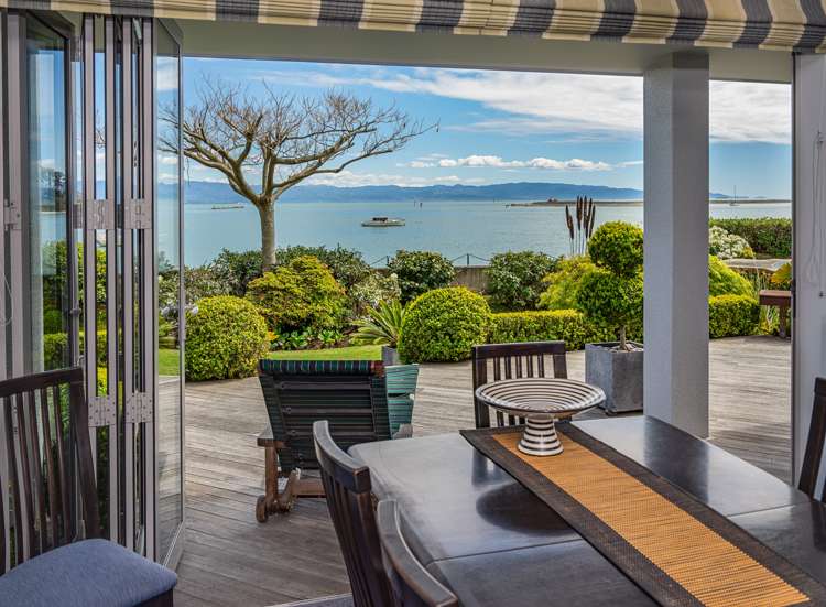 2 Victoria Road Stepneyville_18