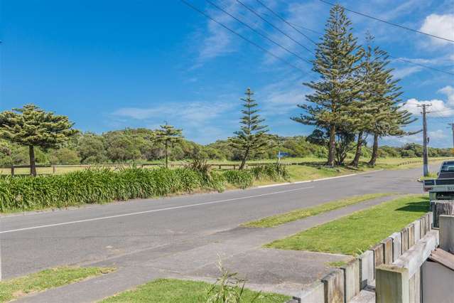 39 Seafront Road Castlecliff_4