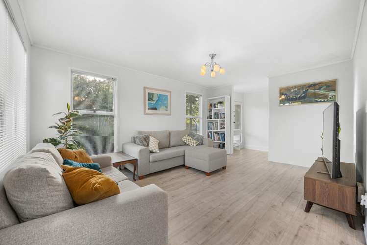 63 Hartley Terrace Massey_11