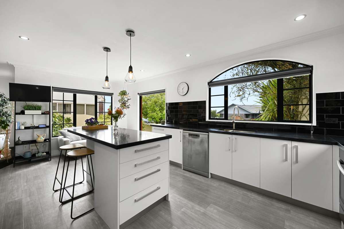 19 Western Heights Drive_1