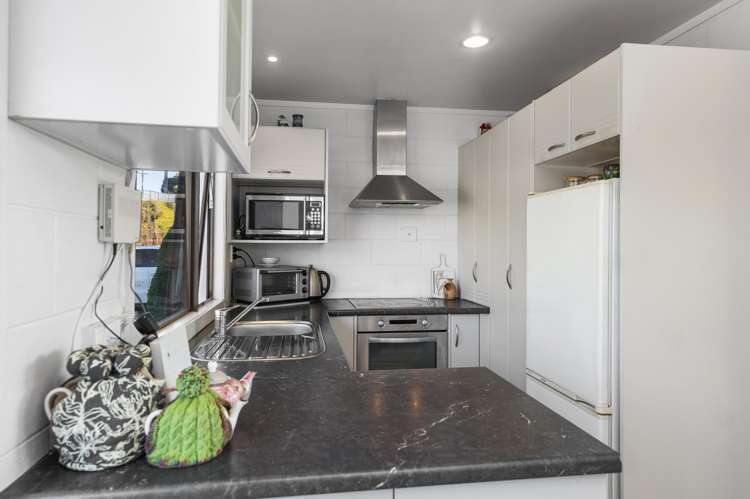 121 Ngatai Road Otumoetai_2