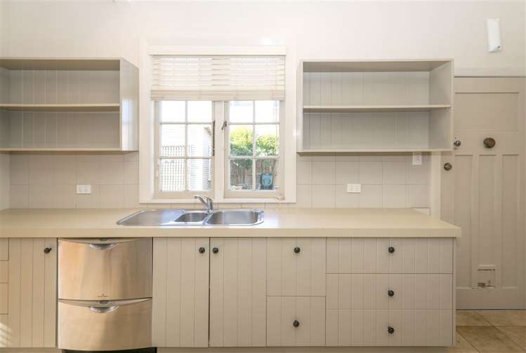 1 Nosworthy Street Blenheim Central_4