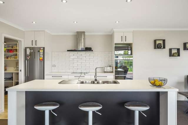 15 Carlingford Rise Dinsdale_4