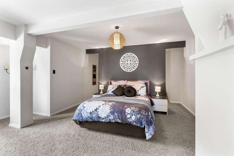 168 Seaview Road Westown_23