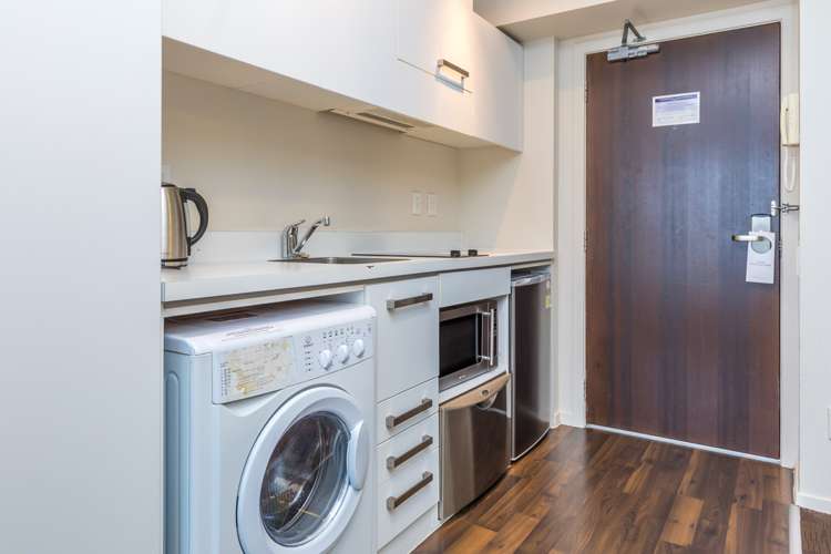 1222/10 Waterloo Quadrant Auckland Central_7