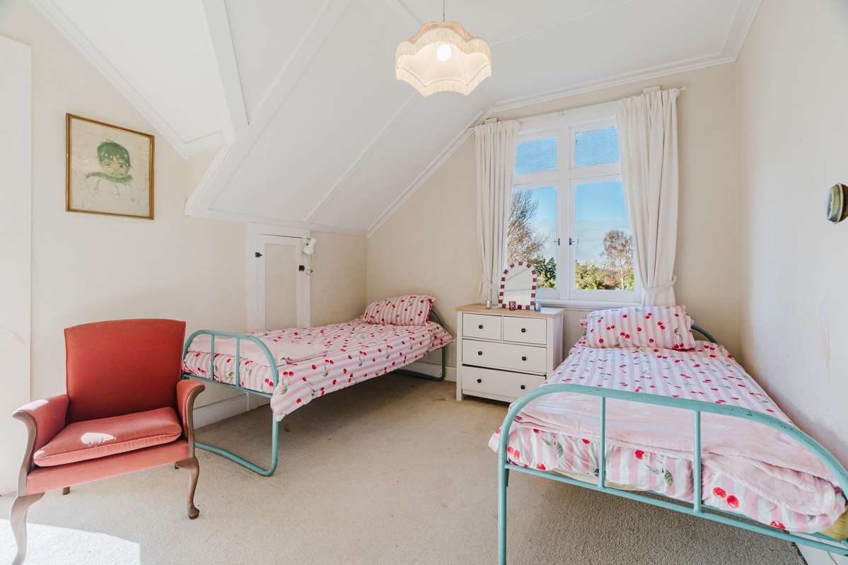 17 Waikato Esplanade_4