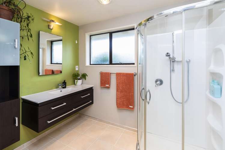 2/265 Estuary Road South New Brighton_16