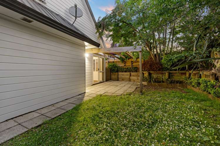 93 Sturges Road Henderson_12