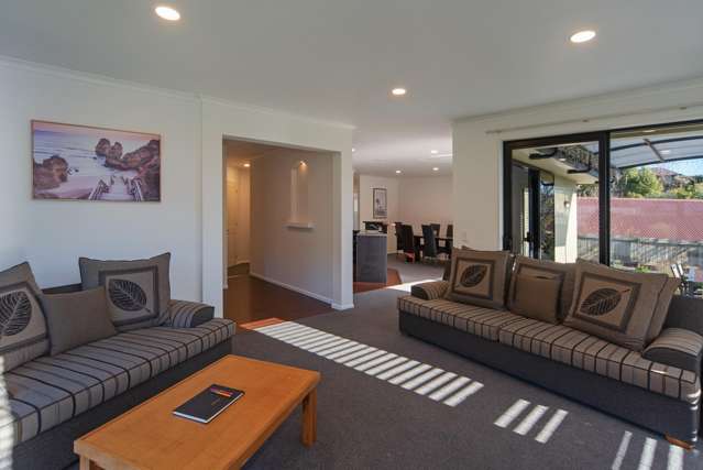 7 Frenchay Drive Atawhai_2