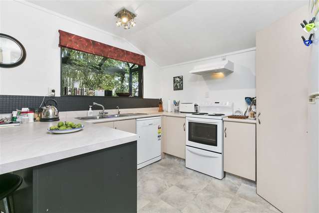 2 Pelorus Street Welcome Bay_2