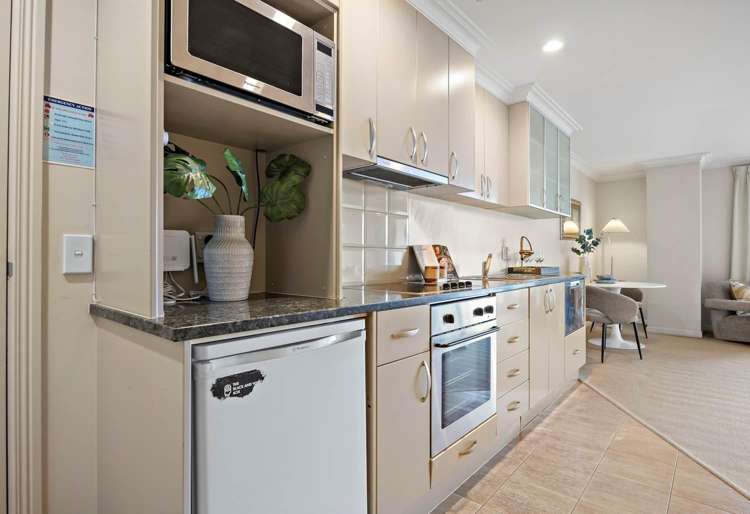 4L/118 Gladstone Road 1761_2