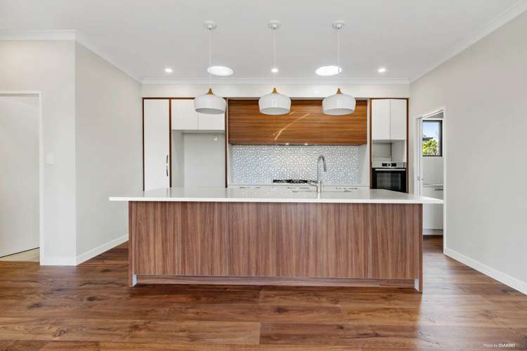 24 Newport Place Forrest Hill_7