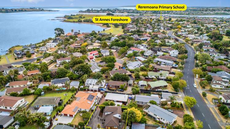 1/78 Saint Annes Crescent Wattle Downs_11