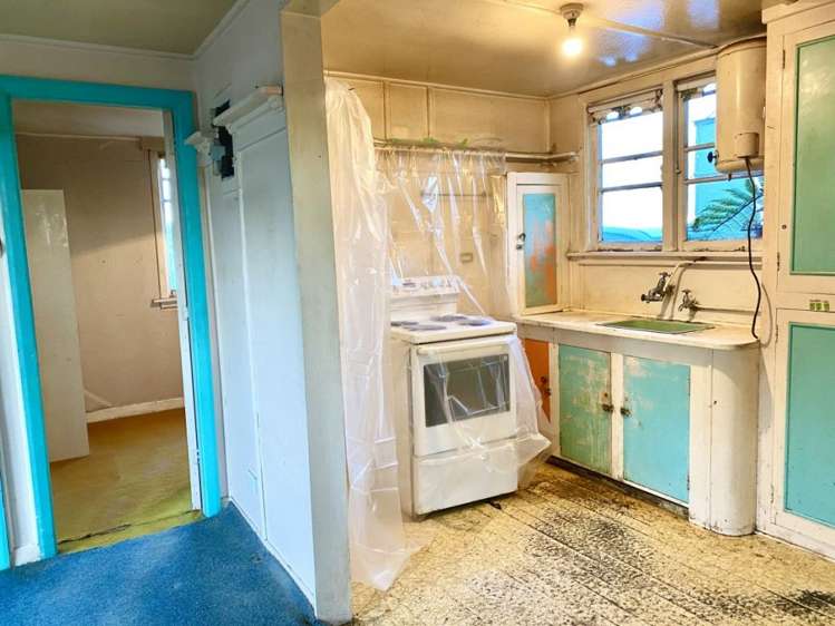 42 Pacific Drive Southbridge_9