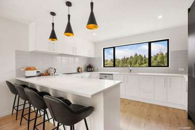 130 Ahutoetoe Road_4