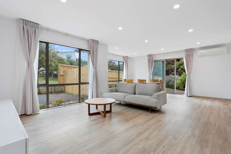 5 Northbrook Close Greenhithe_7