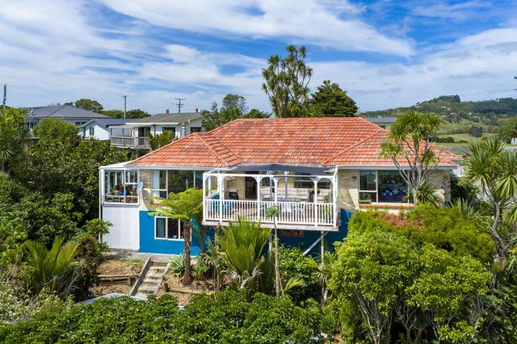 6 Norrie Avenue Raglan_1
