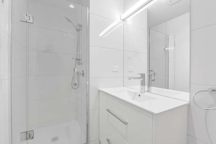 169C Wallace Road Mangere Bridge_11