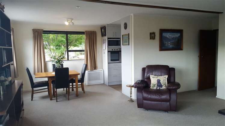 15 Reid Avenue Luggate_2