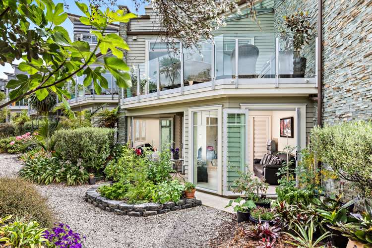 28 Little Compton Mews Snells Beach_17