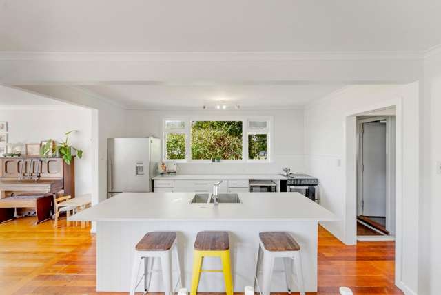 41 Cumming Street Okato_4
