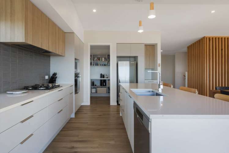 34 Tohora View Waihi Beach_12