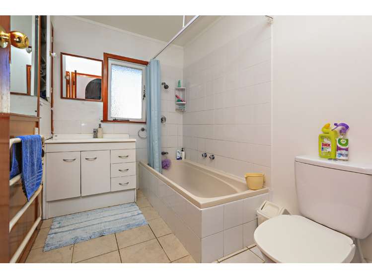 37 Onslow Road Papakura_14