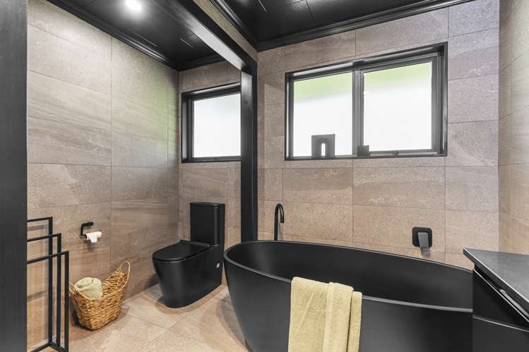 26 Williams Road Tokomaru_21