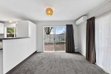 58B Whiting Crescent_3