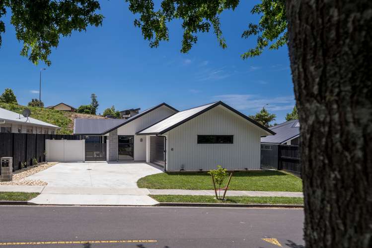 6 Peter Burke Way Pyes Pa_17