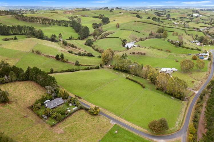 32 Davis Road Inglewood_23