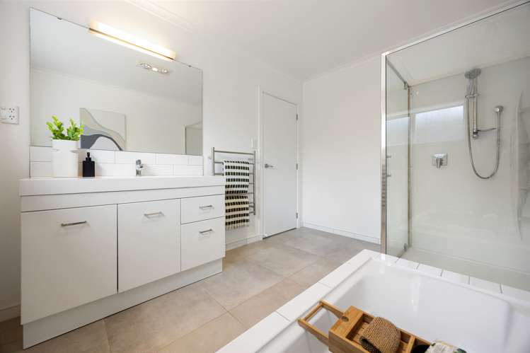 141 Raynes Road Rukuhia_22