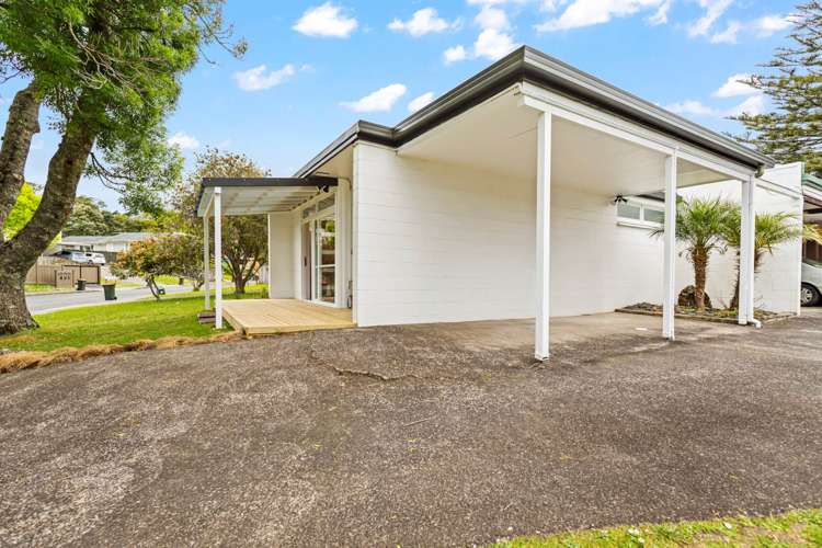 2/7 Orcades Place Lynfield_10