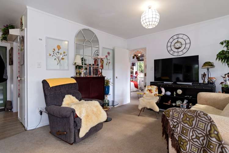 35b Sutherland Road Brookfield_5