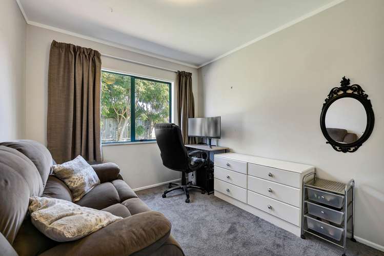 28B Poplar Grove Whalers Gate_17