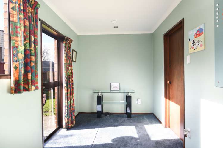 7 Emlen Place Mosgiel_12