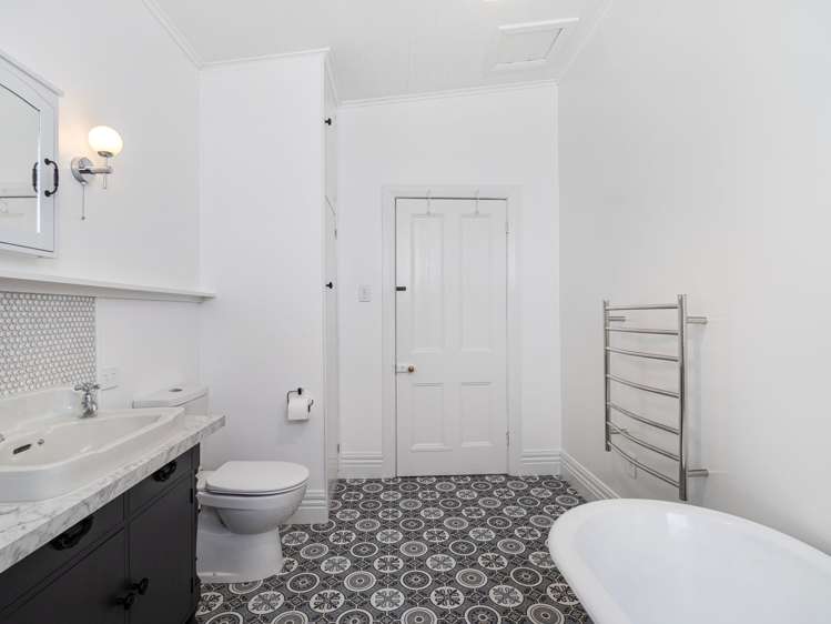 128 Harrison Street Whanganui Central_18