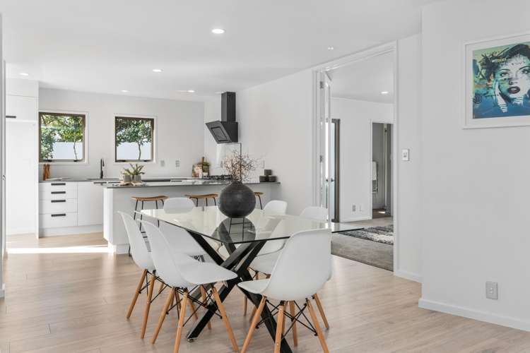 2/37 Poynder Avenue Merivale_13