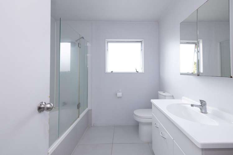 11b Lyn Grove Papamoa_12